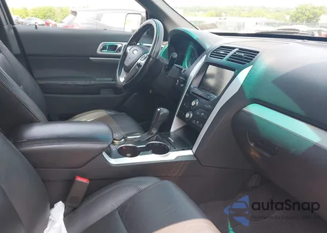 2015 Ford Explorer Xlt z USA, uszkodzony, nr VIN 1FM5K8D89FGA50261